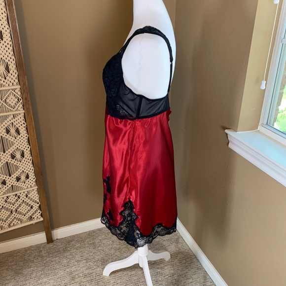 Avenue Body Red & Black Satin‎ Lace Babydoll Set NWT – Size 18/20 - Picture 4 of 9